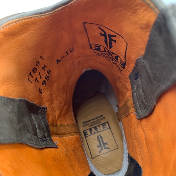 Frye Studded Boot - size 7 - Picture 5 of 8